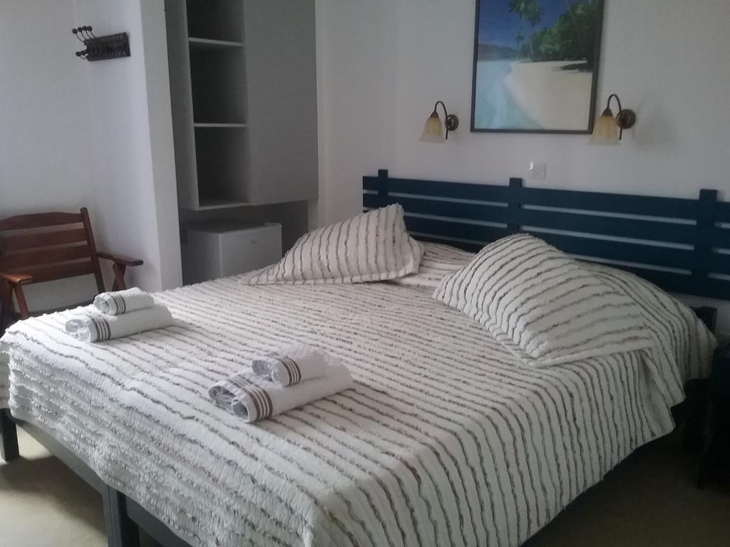 Mouria Hotel Скиатос Екстериор снимка
