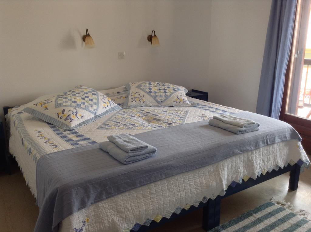 Mouria Hotel Скиатос Екстериор снимка