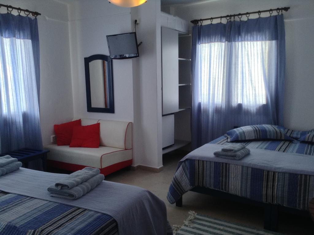 Mouria Hotel Скиатос Екстериор снимка