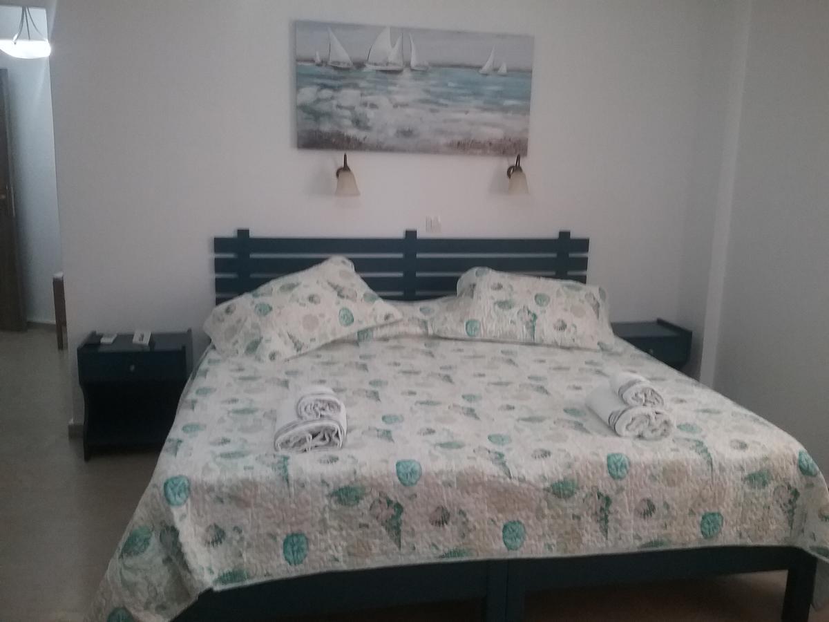 Mouria Hotel Скиатос Екстериор снимка