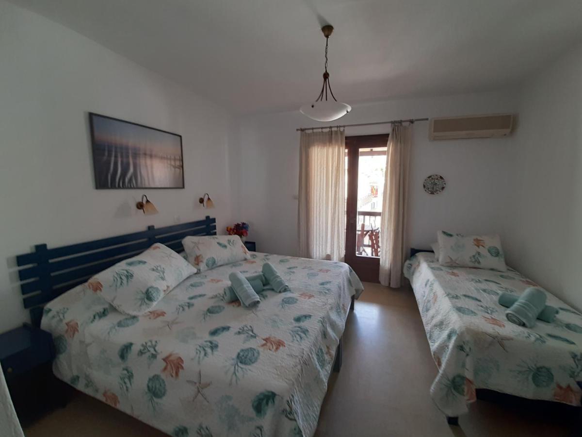Mouria Hotel Скиатос Екстериор снимка